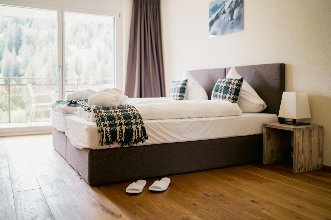 Peaks Place & 2*