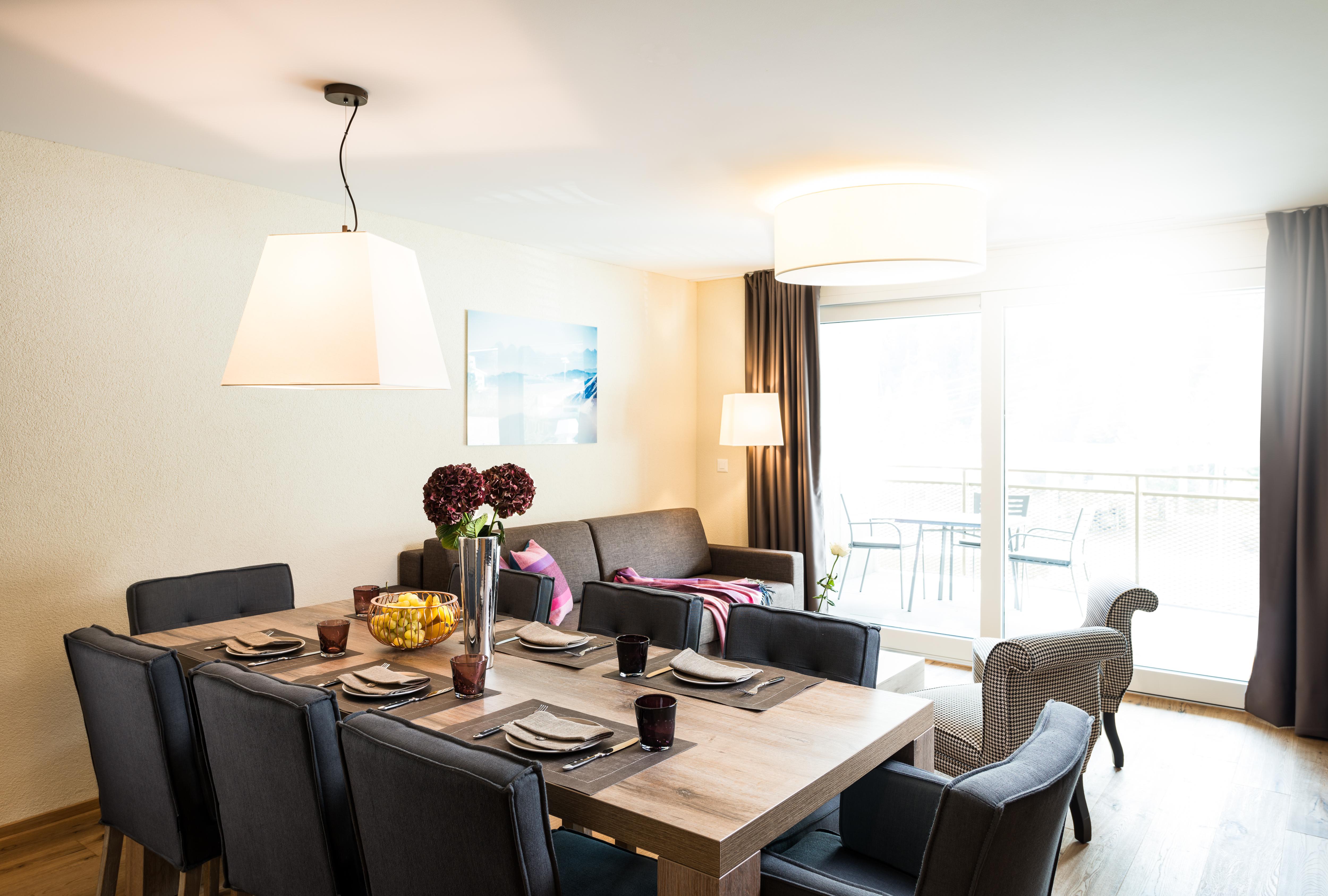 Peaks Place & Aparthotel