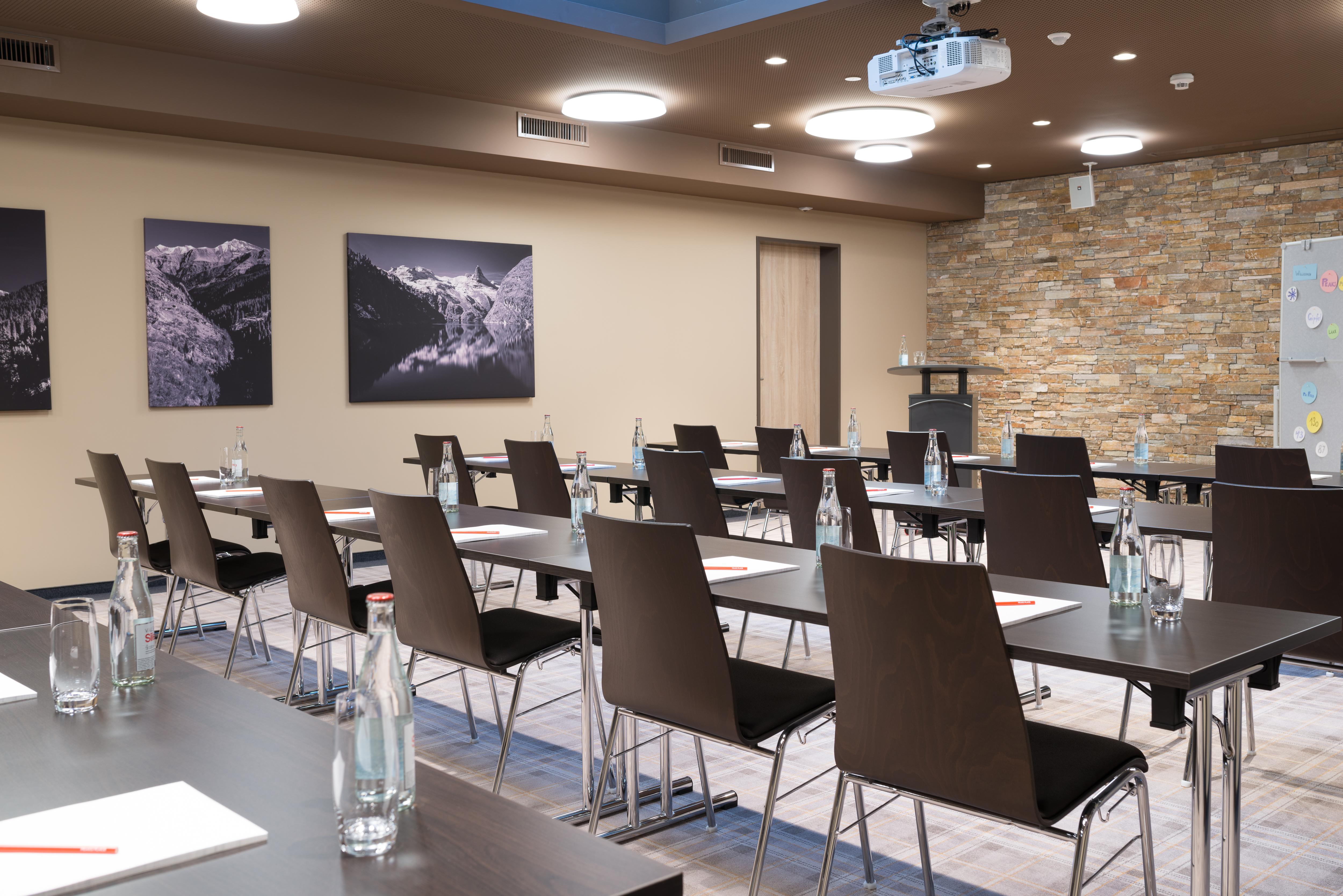 Aparthotel Peaks Place & 2*